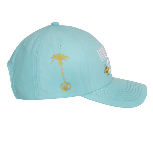 Aqua Whiskey + Coco Cap